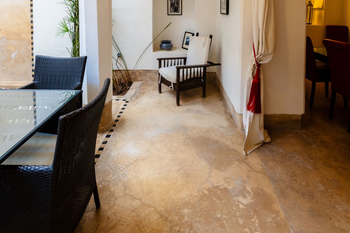 1775140745-riad-rouge5.jpg